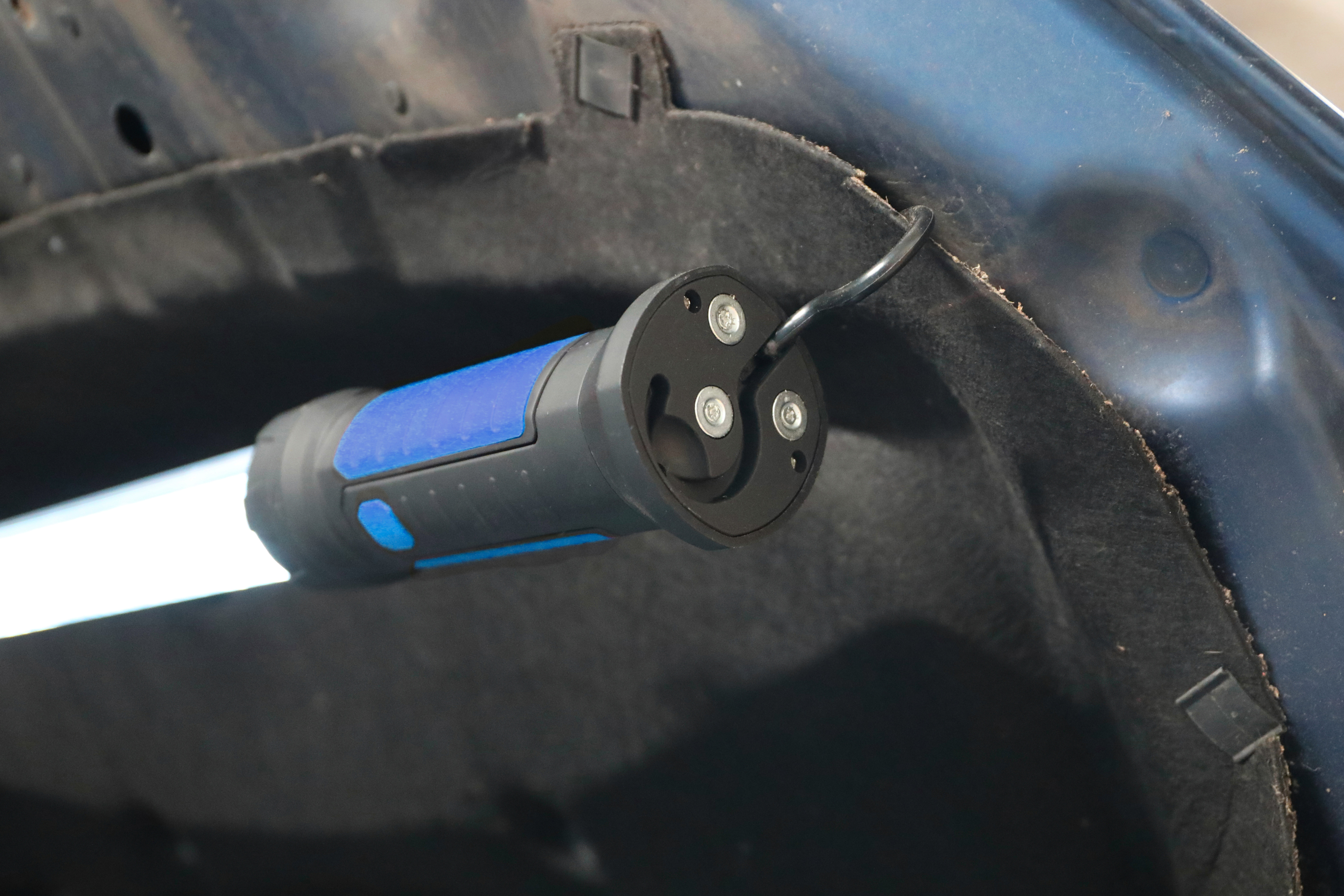 BGS LED-Motorhauben-Leuchte mit Akku